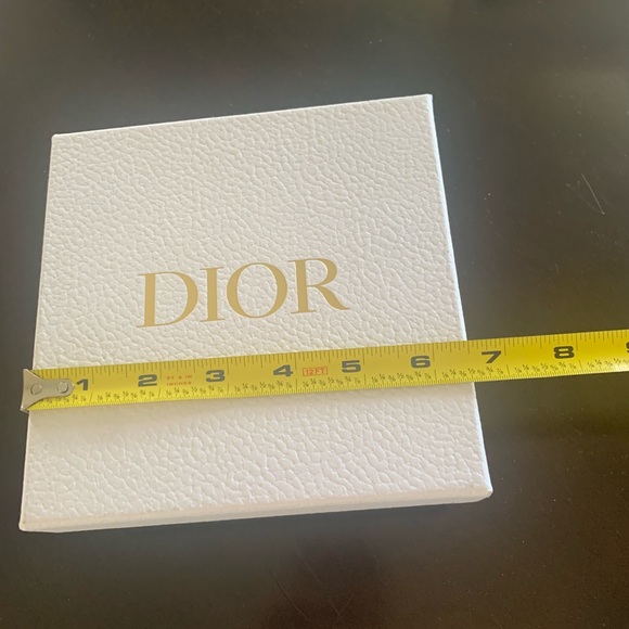 DIOR gift box - Picture 2 of 5